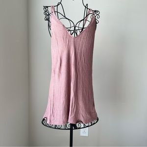 Silence + Noise Tank